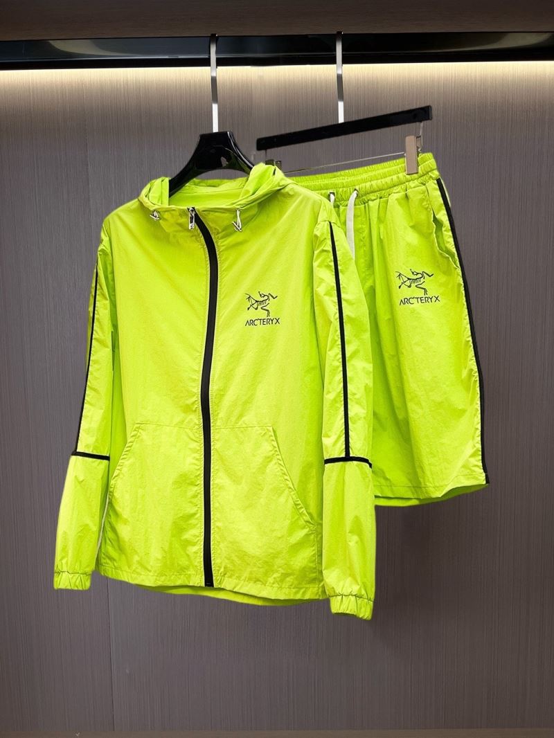 Arcteryx Sunscreen Jacket